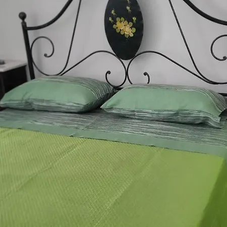 La Casa Di Nonna Lia Bed & Breakfast *